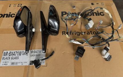 96-00 EK9 OEM power folding Autoflip side mirrors.