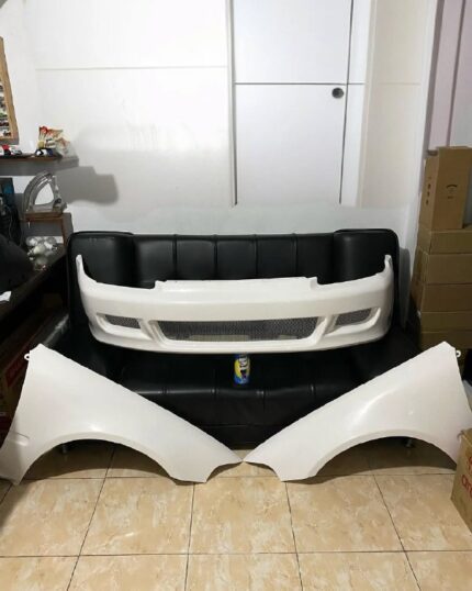 Spoon sports EG6/EJ1 front bumper and fenders.
