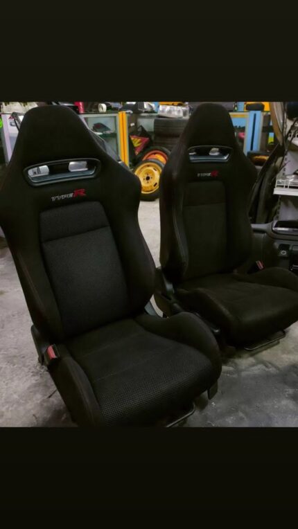 Fa5 seats